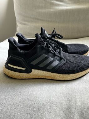 Adidas Ultra Boost Triple Black Sneakers Size 11.5